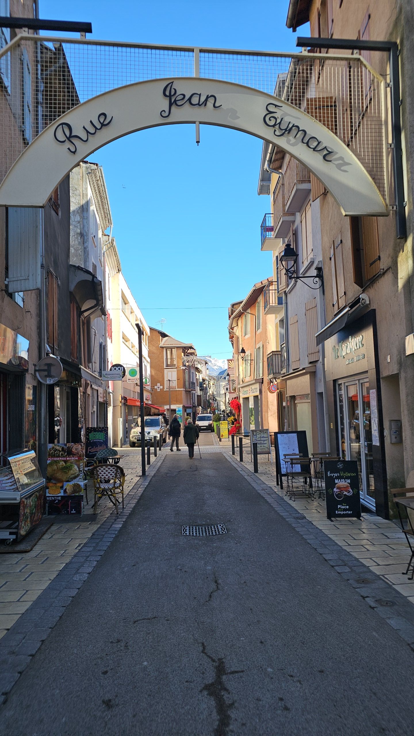 Profil de Hamdane, 20 ans, Escort gay à Coeuve