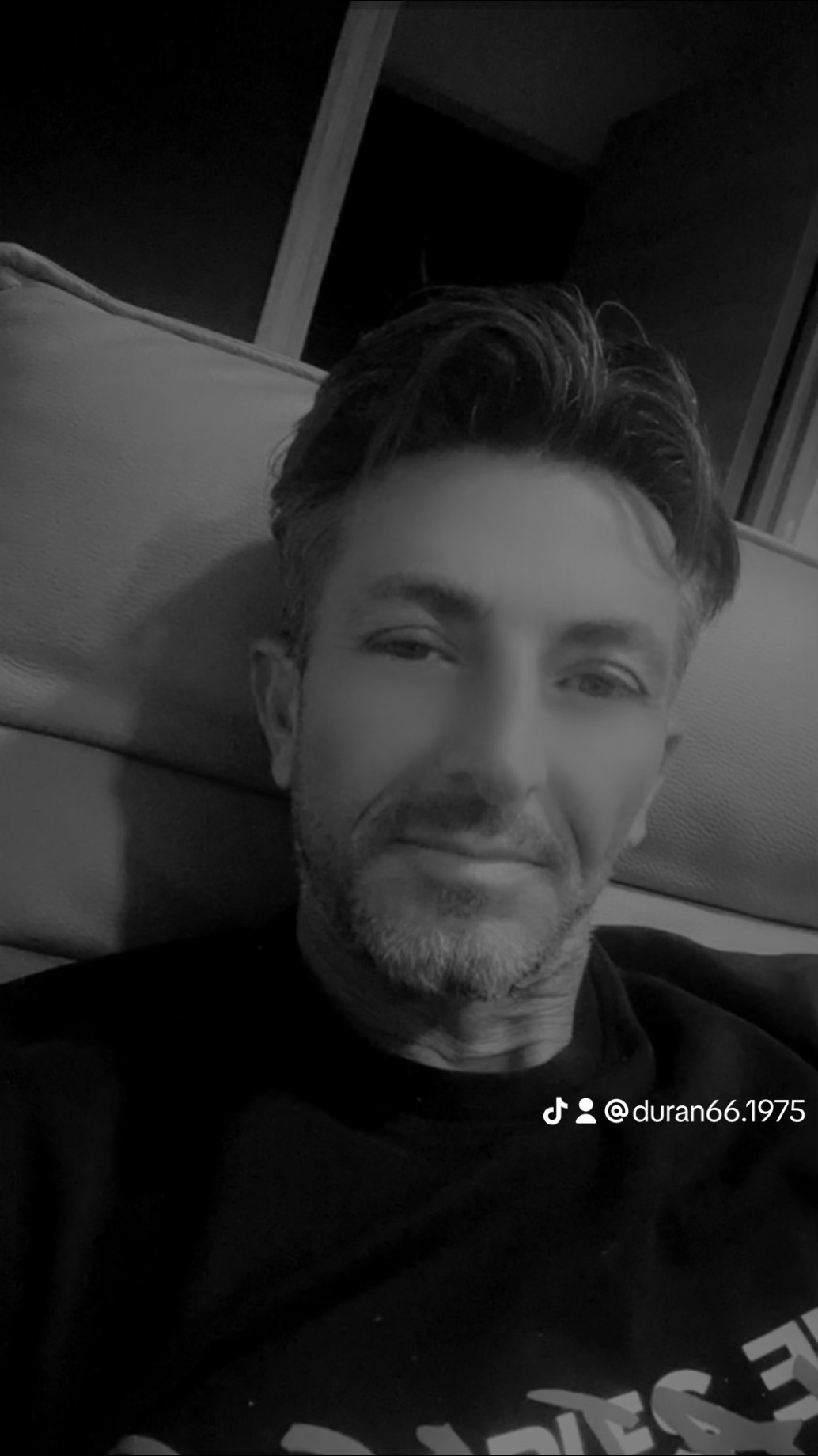 Profil de Nazmi, 48 ans, Escort gay à Cordast