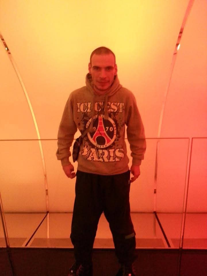 Profil de Shemsy, 38 ans, Escort gay à Court