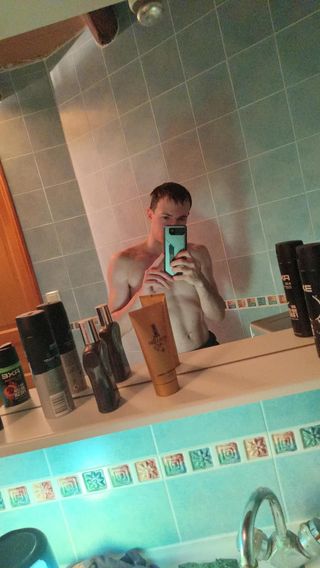 Profil de Joran, 23 ans, Escort gay à Wald ZH