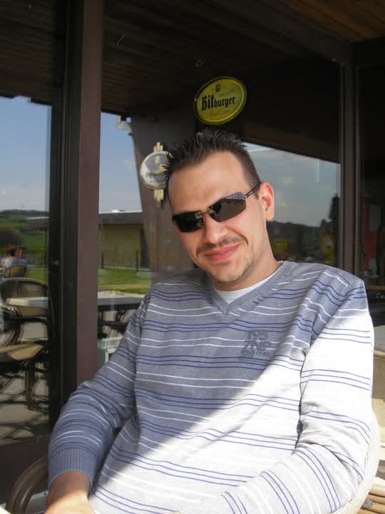 Profil de Yazide, 44 ans, Escort gay à Frümsen