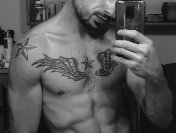 Profil de Gora, 29 ans, Escort gay à La Forclaz VD