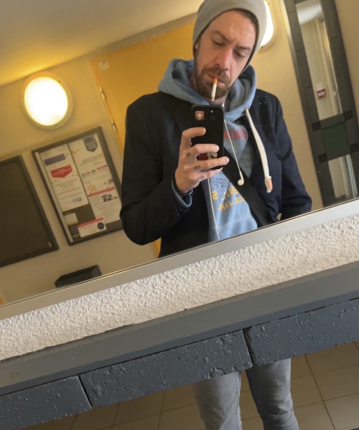 Profil de Andrzej, 31 ans, Escort gay à Vauderens