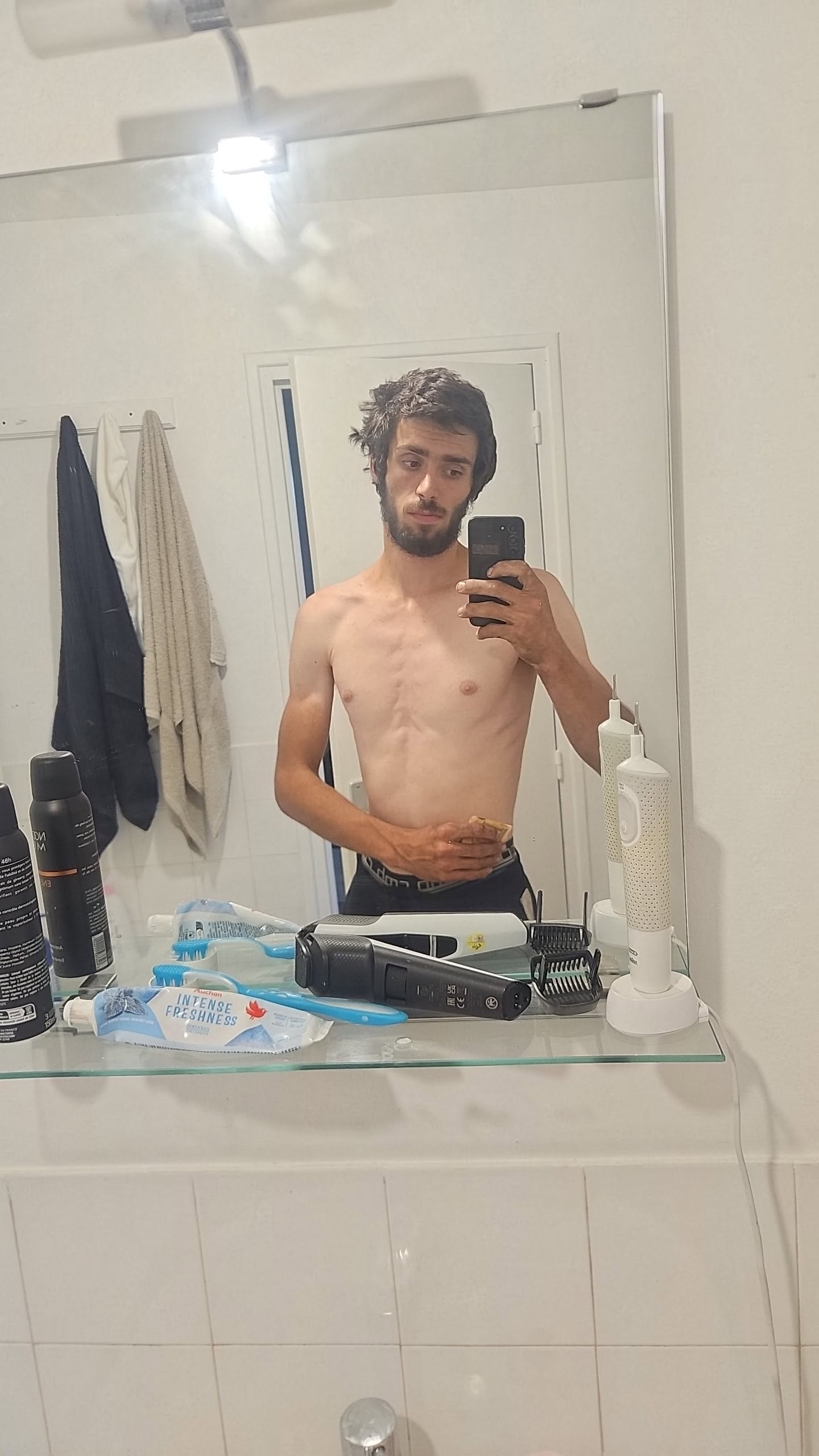 Profil de Franco, 18 ans, Escort gay à Gudo