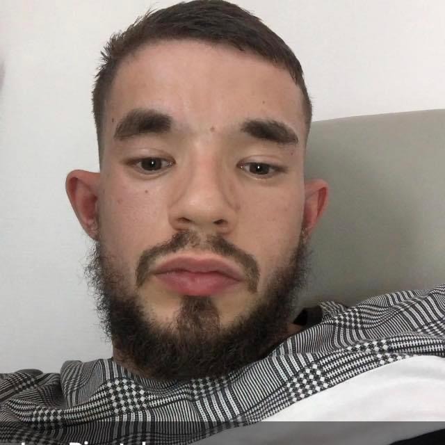 Profil de Stefanu, 27 ans, Escort gay à Montpreveyres