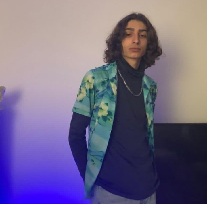 Profil de Imrane, 22 ans, Escort gay à Galmiz
