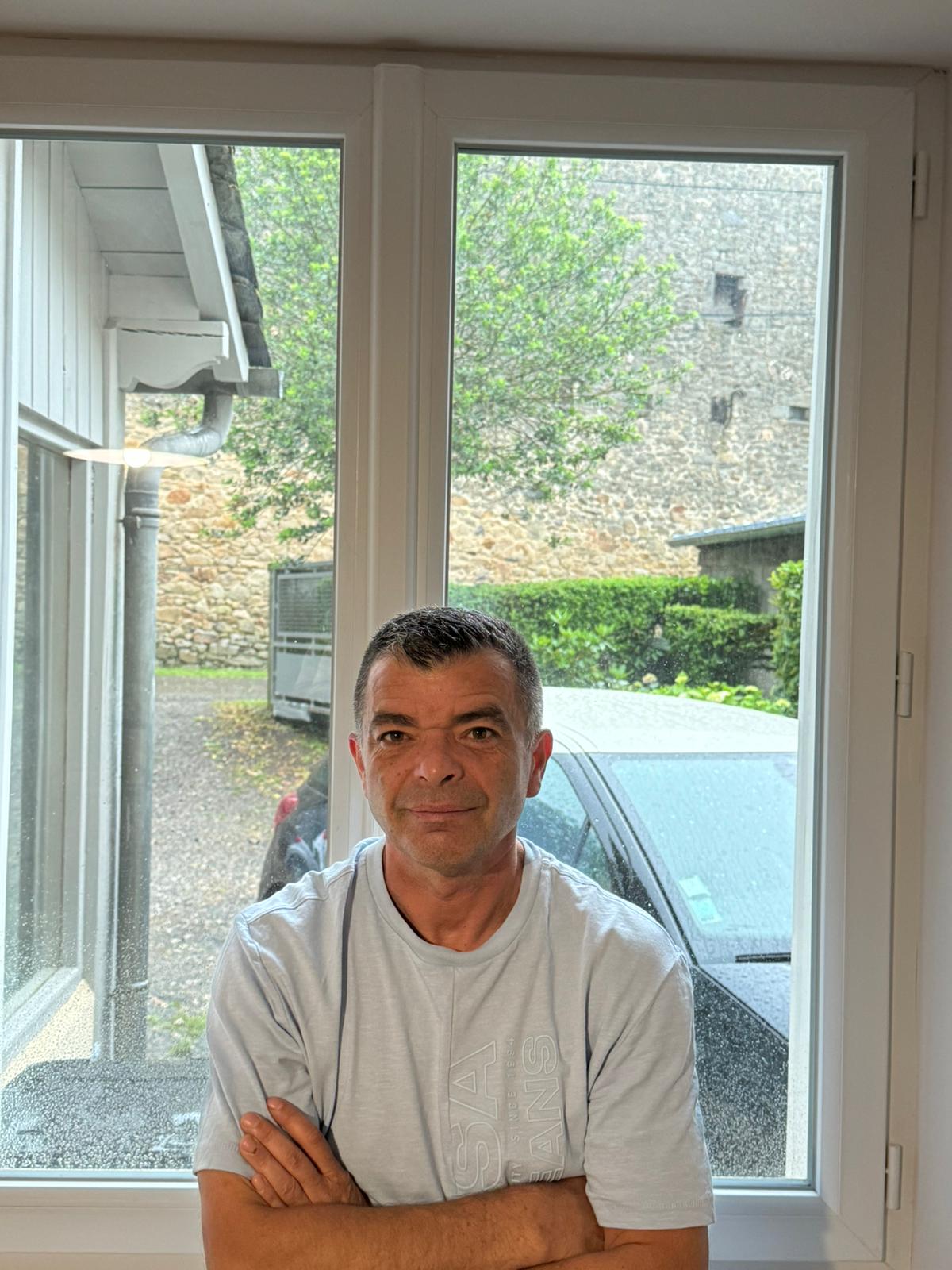 Profil de Aldrik, 47 ans, Escort gay à Stierva
