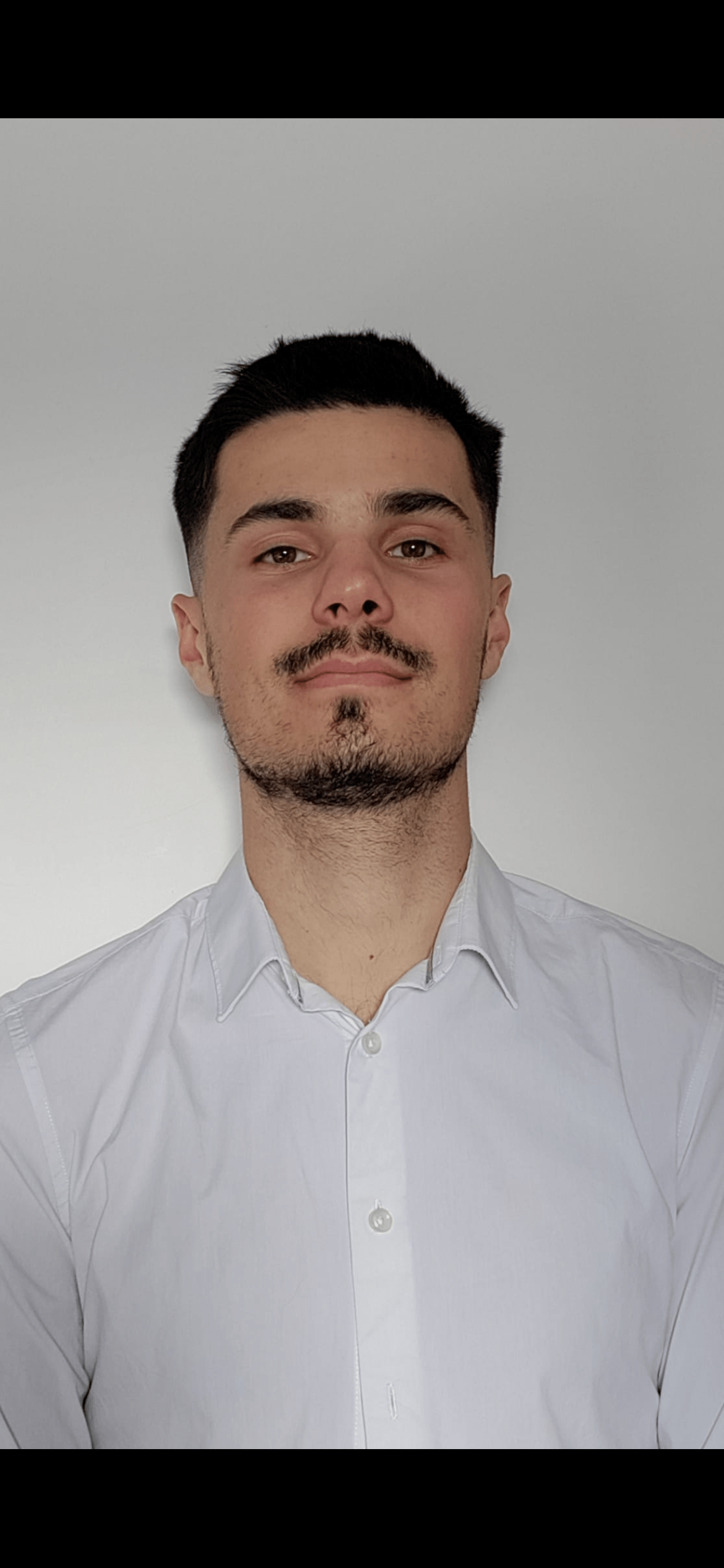 Profil de Arys, 21 ans, Escort gay à Sternenberg