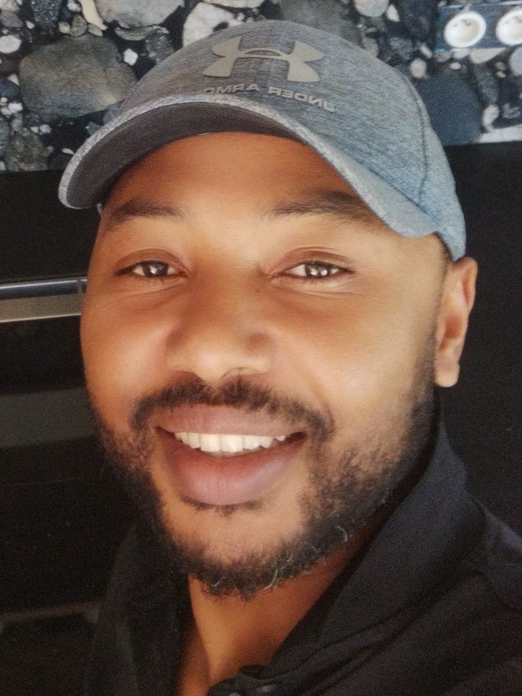 Profil de Ubaldo, 42 ans, Escort gay à Fornex (Liddes)