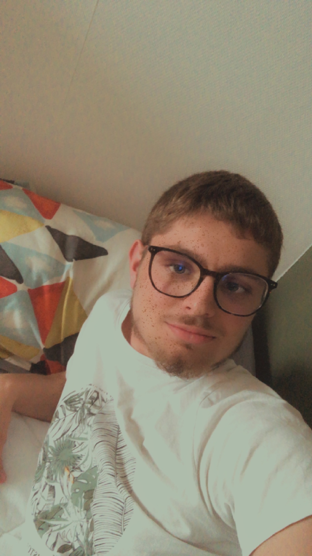 Profil de Inza, 19 ans, Escort gay à Rüegsau
