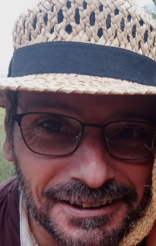 Profil de Kervens, 54 ans, Escort gay à Gampelen